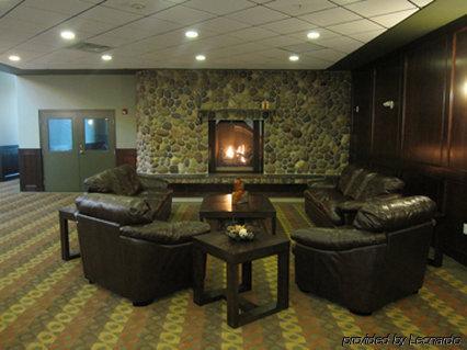 Chateau Nova Hotel 포트맥머리 내부 사진
